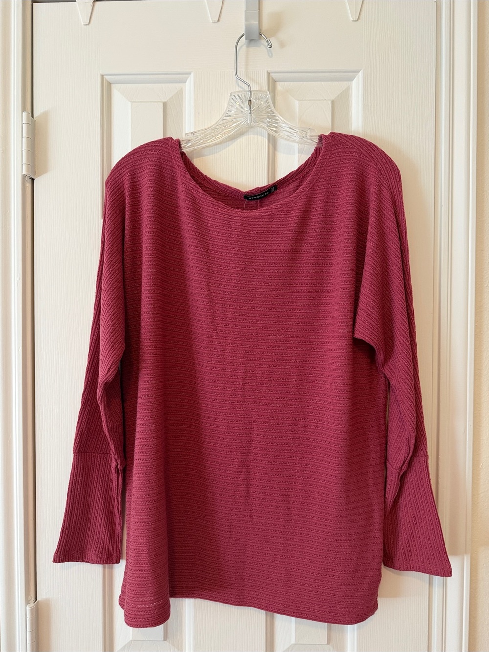 Staccato Ribbed Long-Sleeve Top in Deep Raspberry